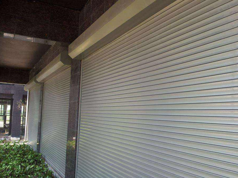 安裝濟(jì)南卷簾門你要注意以下五點(diǎn)！