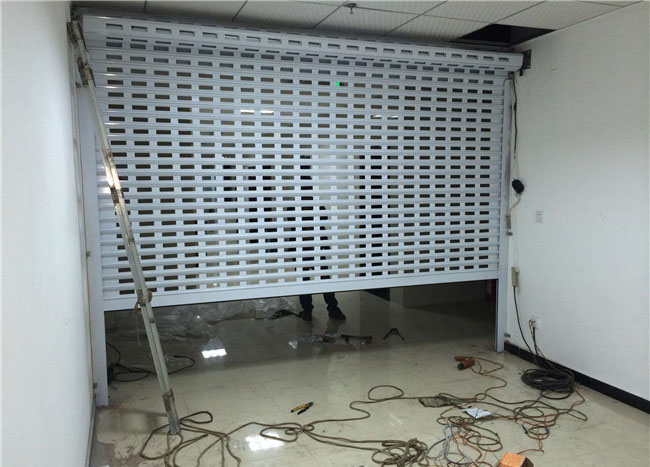 濟(jì)南電動卷簾門電機(jī)壞了你知道該怎么辦嗎？以下幾點(diǎn)你要了解！